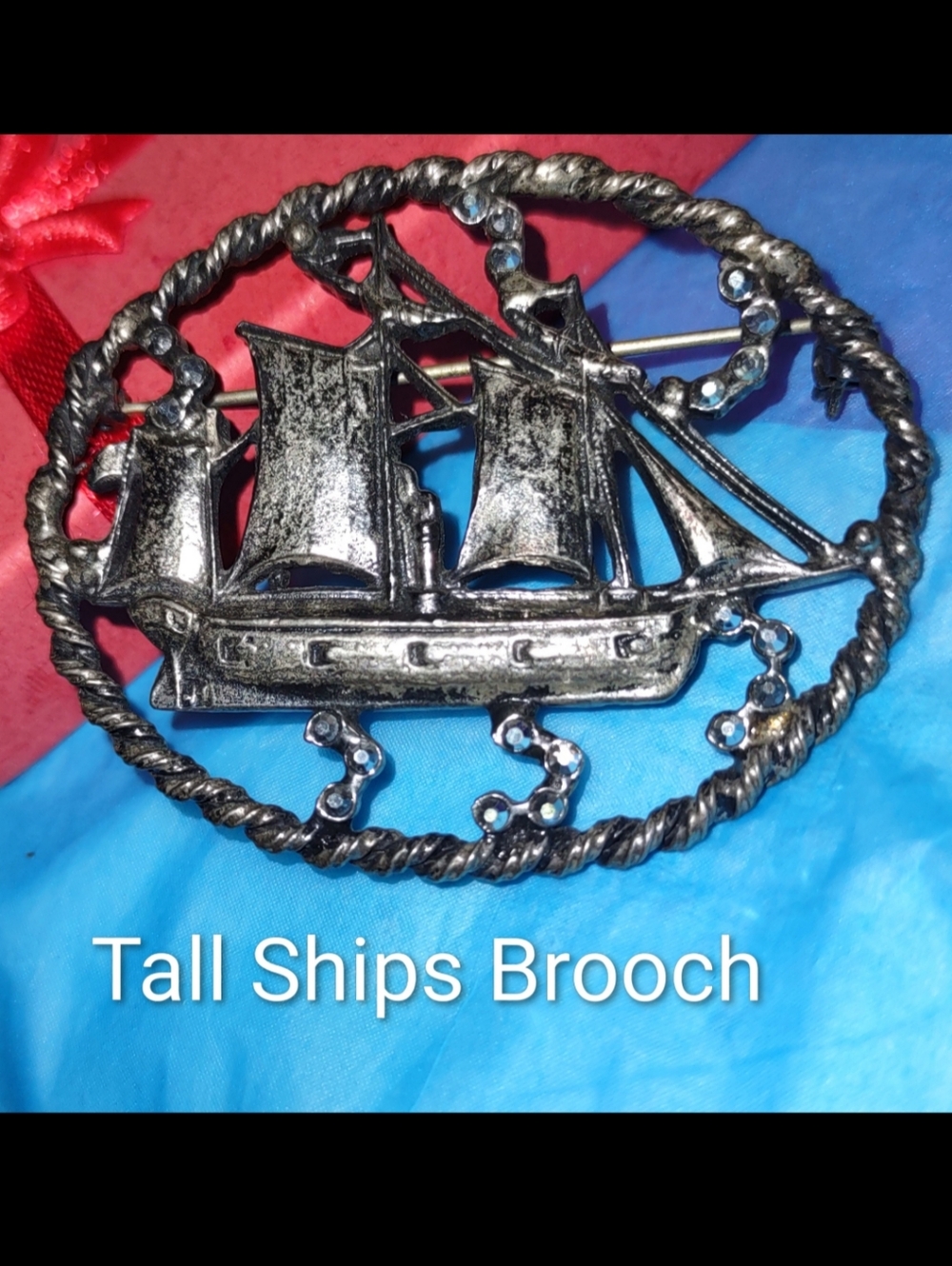 Vintage-Style Tall Ships Ship Brooch in Gunmetal